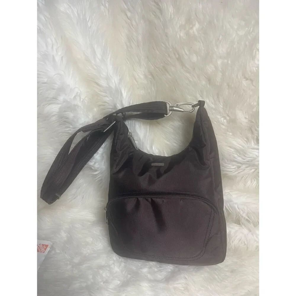 Travelon Anti-Theft Classic Brown Messenger Bag